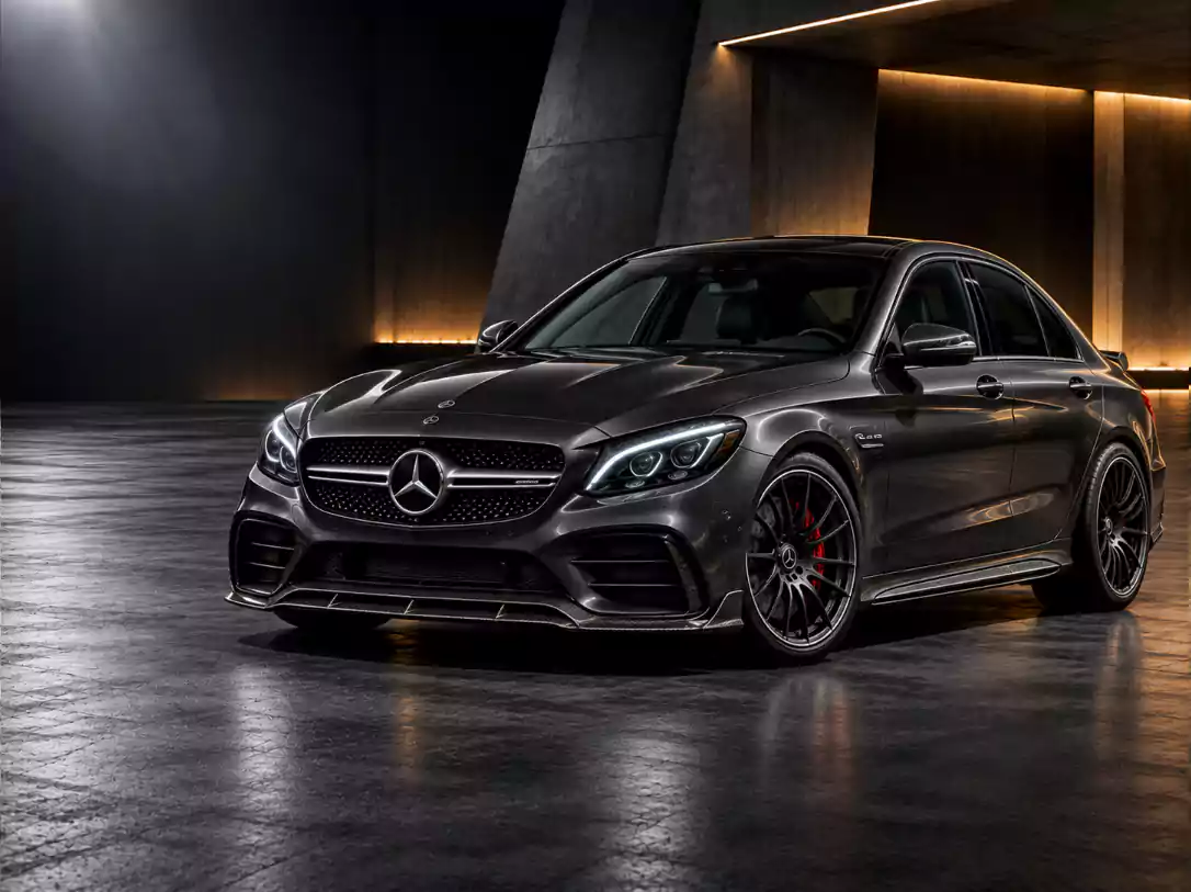 صورة توضيحية لطراز Mercedes-AMG C43