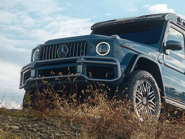 قطع ألياف كربون لمركبات Mercedes-AMG