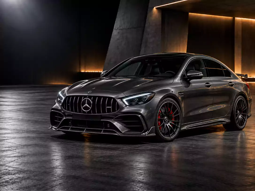 صورة توضيحية لطراز Mercedes-AMG CLA45 / CLA45S